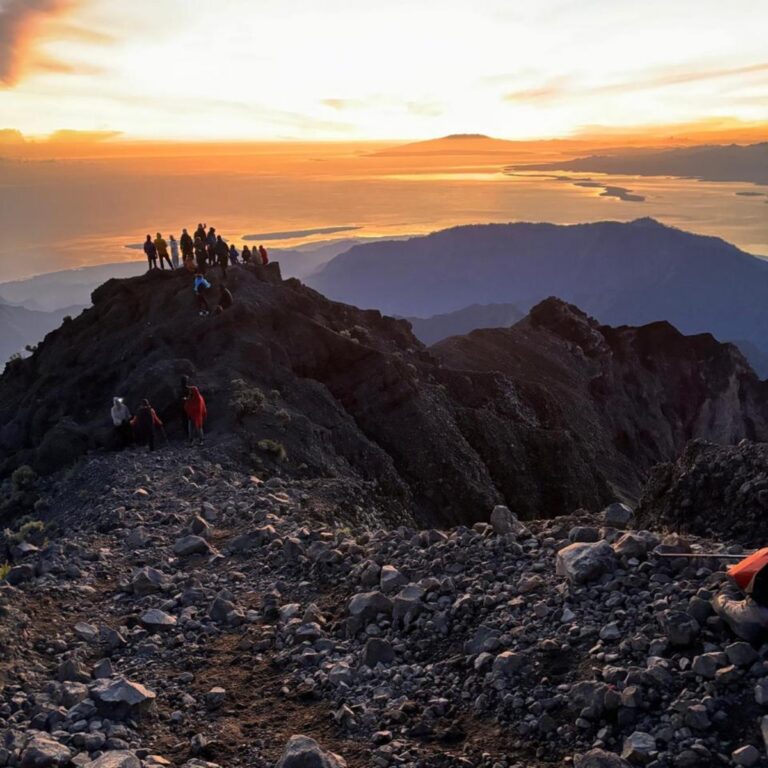 Summit Mt Rinjani